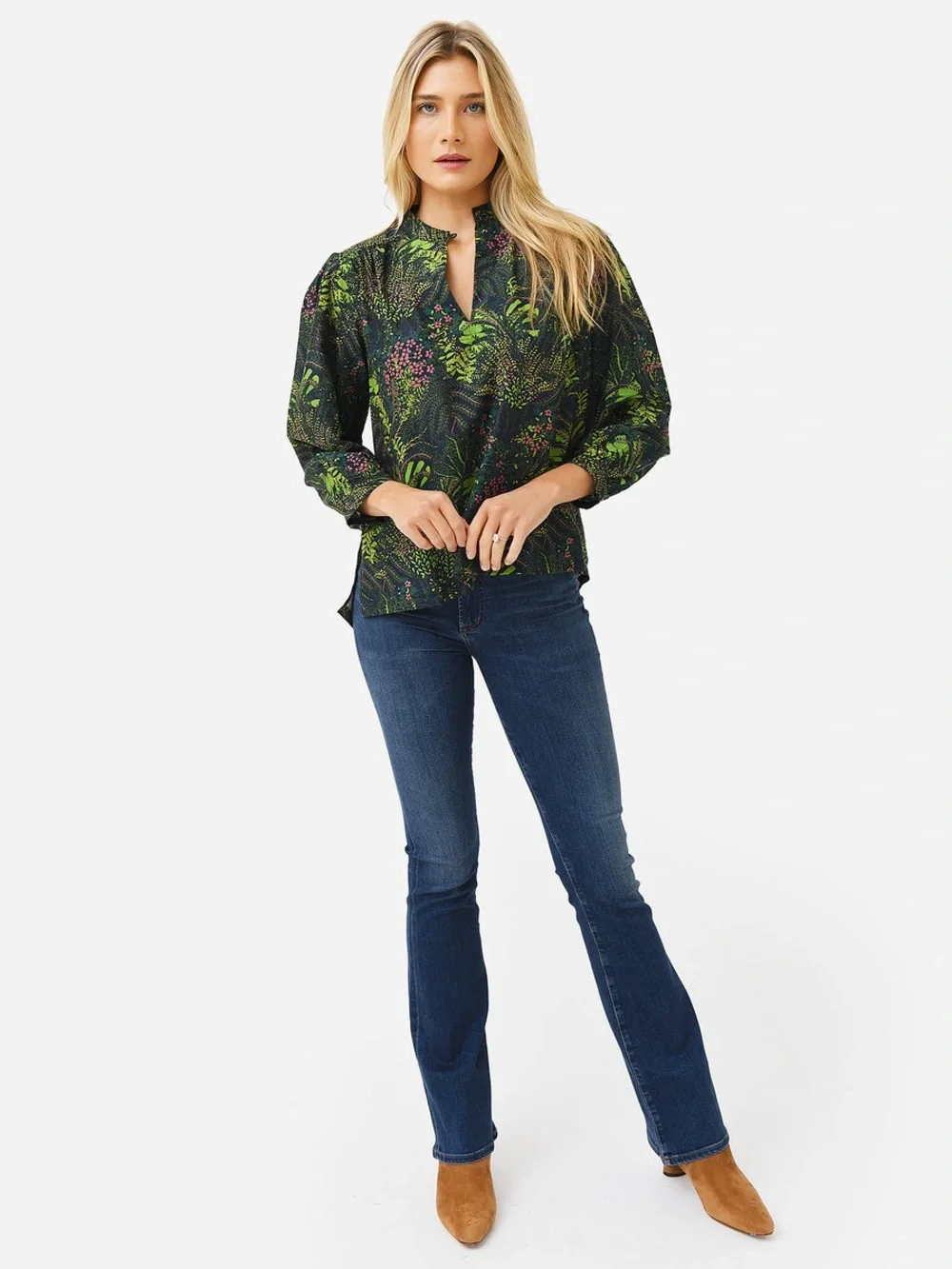 Trovata Birds of paradis Bailey Blouse Floral-Print V-Neck - Picture 1 of 7